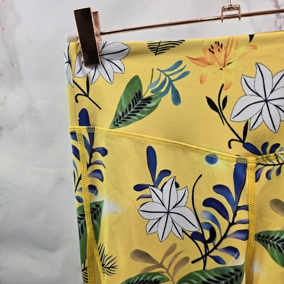 Zyia Leggings Women 6 8 Yellow Crop Floral High Rise Mesh Reflective Light N - Picture 3 of 13